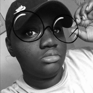 Meet your Posher, Jada